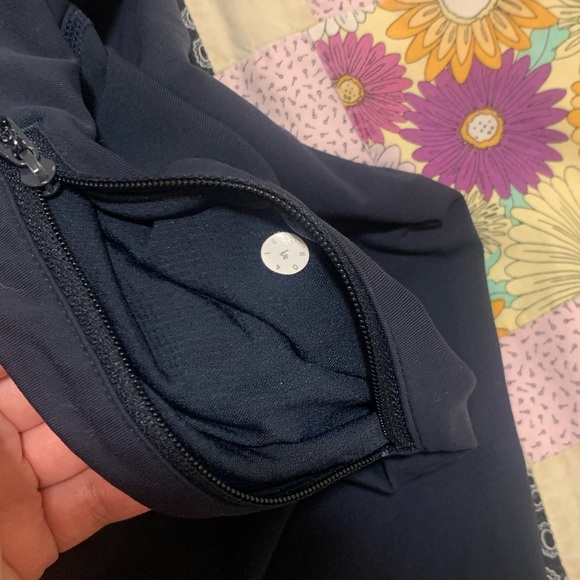 Lululemon Pace Rival Crop *Full-On Luxtreme 22" — Navy - Picture 11 of 12